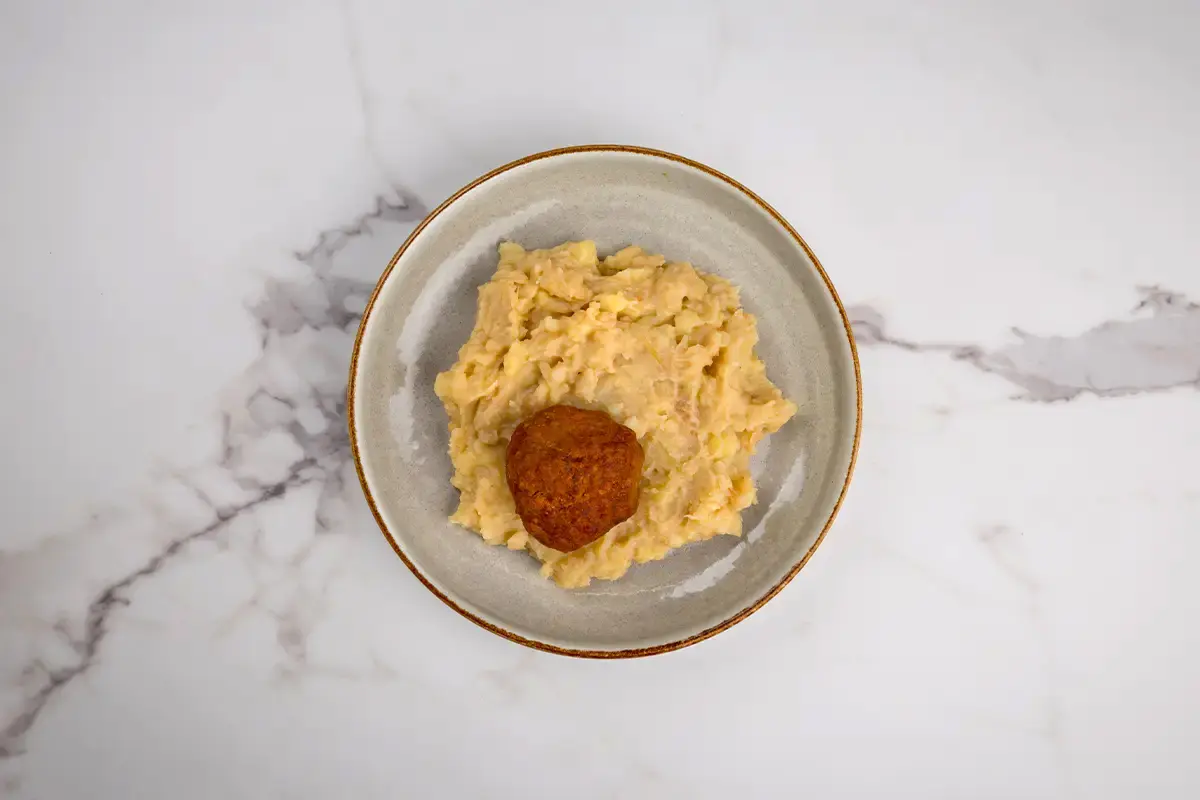 Stamppot hete bliksem met gehaktbal van De Vitaminebron